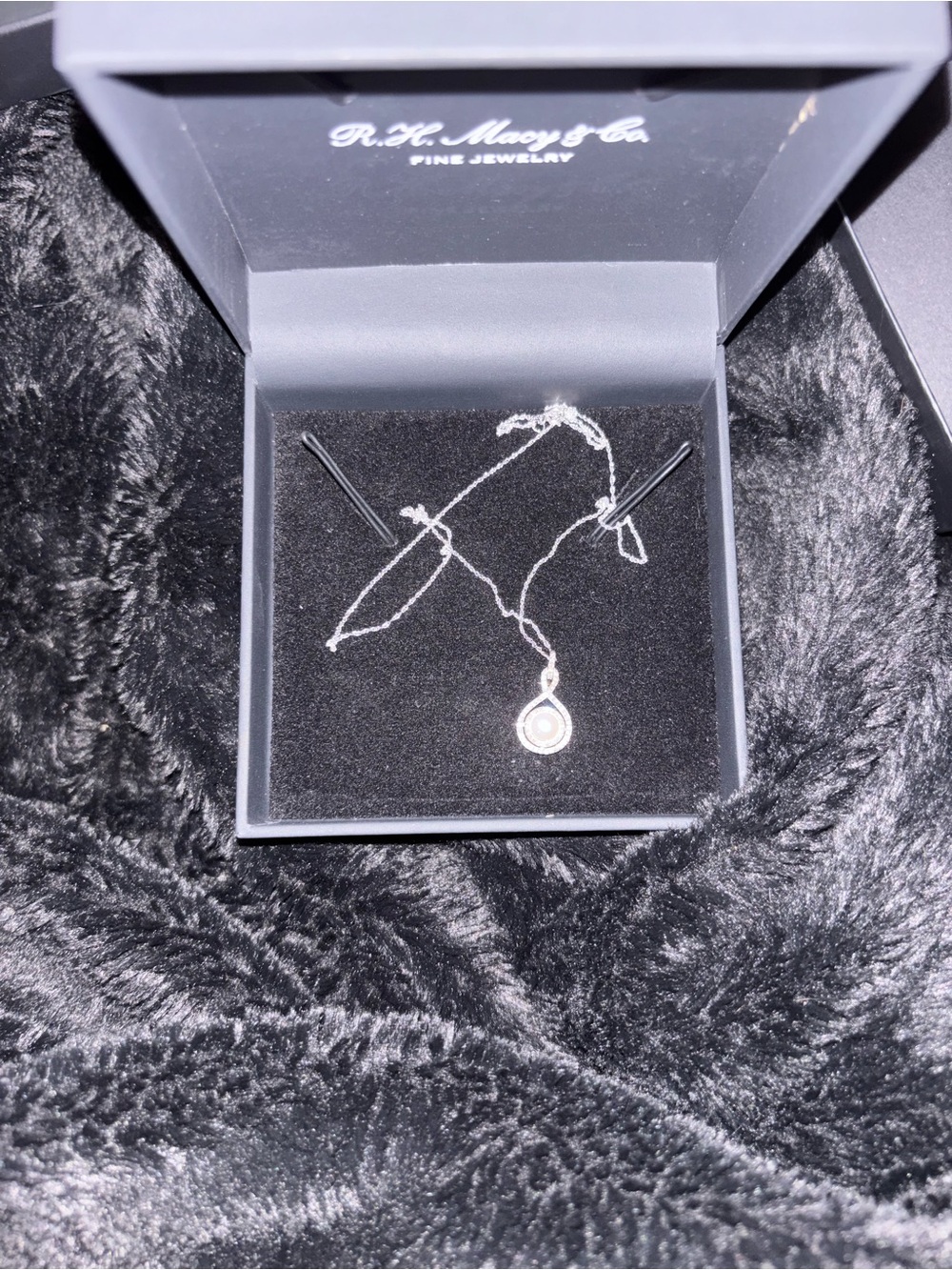 White Silver Pendant Necklace